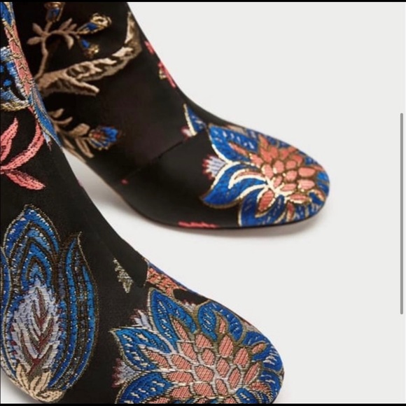 🌸ZARA Floral Embroidered Jacquard Ankle Booties Size 8 🌸 - Picture 11 of 16